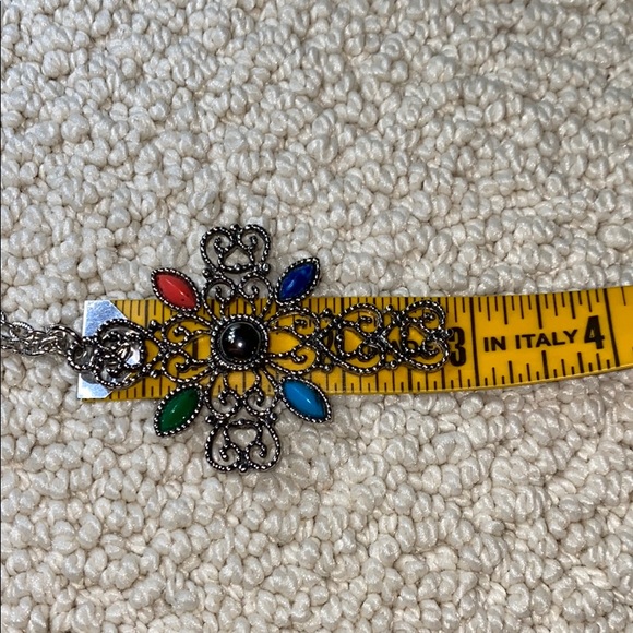 Avon 1972 Romanesque Necklace Faux Stone Cabochons Embellished Cross Silver Tone - Picture 7 of 9